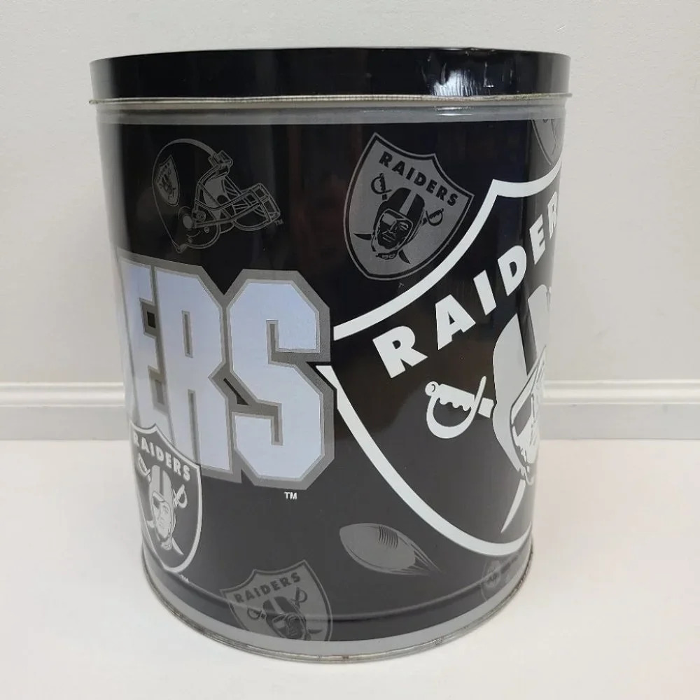 Vintage 1996 Oakland Raiders Metal Popcorn Tin Black Silver Large Size - Picture 4 of 16
